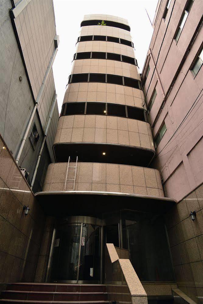 B&S Eco Cube Shinsaibashi Osaka Exterior photo