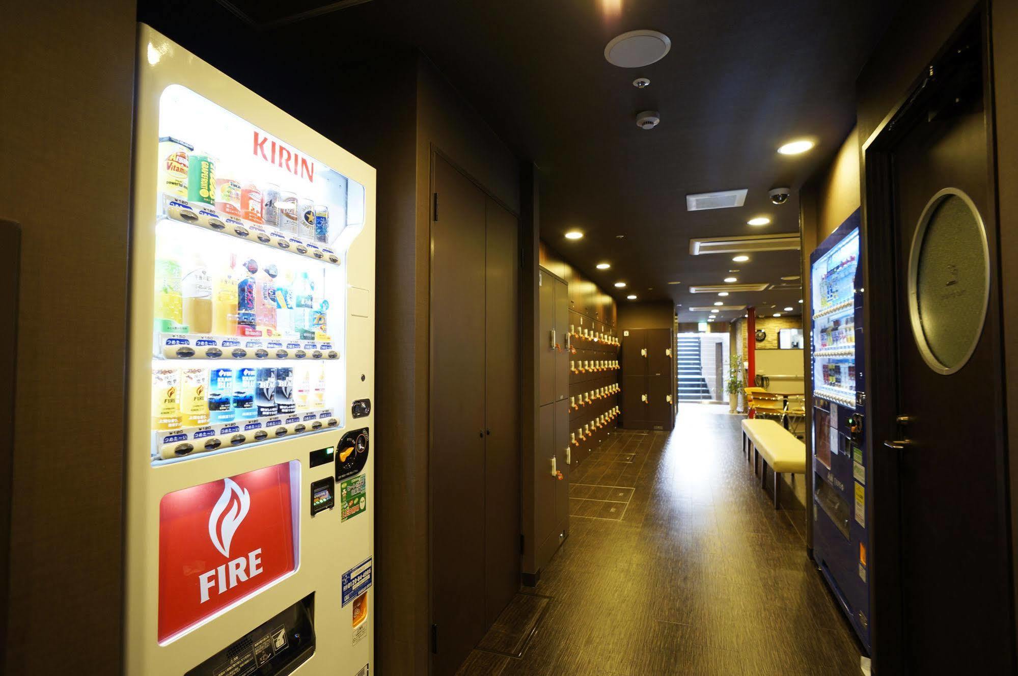B&S Eco Cube Shinsaibashi Osaka Exterior photo